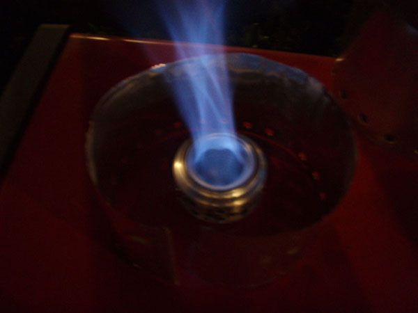 alcohol_stove_3_07.jpg