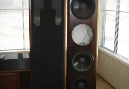 Stereo System 20