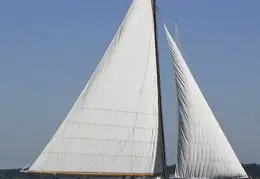 Skipjack on a leisure cruise 2