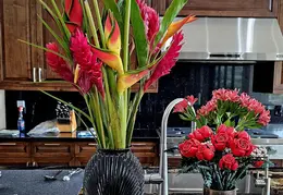 Hawaiian Flowers 20240210 02