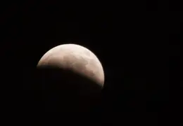 Full Moon Eclipse Dec 2010 001