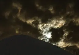 Moon n Clouds 20231026 03