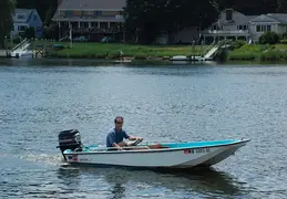Boston Whaler 05