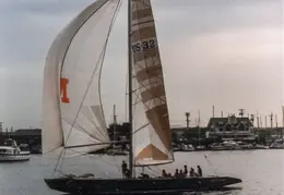 Americas Cup Yacht 1985 06