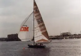 Americas Cup Yacht 1985 07