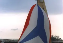 Americas Cup Yachts 1992 01