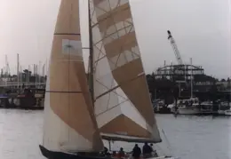Americas Cup Yachts 1992 32