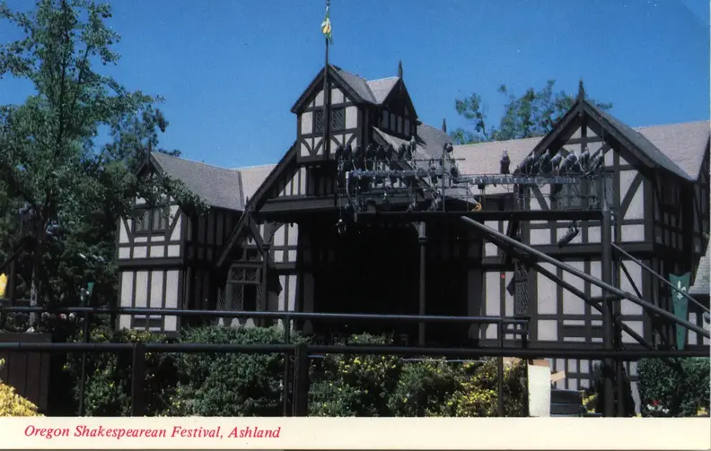 Ashland_Elizabethan_Stagehouse_01.webp