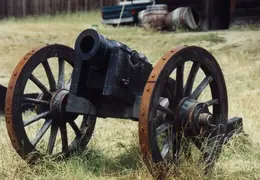 Fort Ross Cannons 01