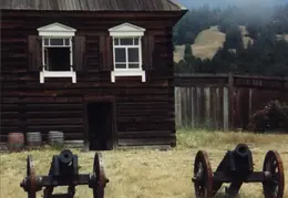 Fort Ross Cannons 03