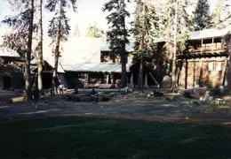 Claire Tappaan Lodge Norden 011