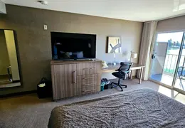 Executive Inn Oakland 20231111 012