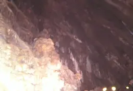 Shasta Cave 06