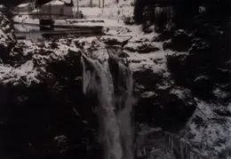 Snoqualamie Falls 1985 006