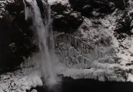Snoqualamie Falls 1985 010