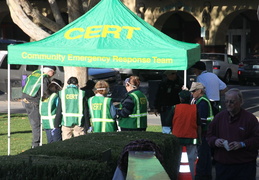 2013 11 cert graduation drill 041