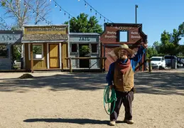 Grand_Canyon_Railway_Gunfight_Show